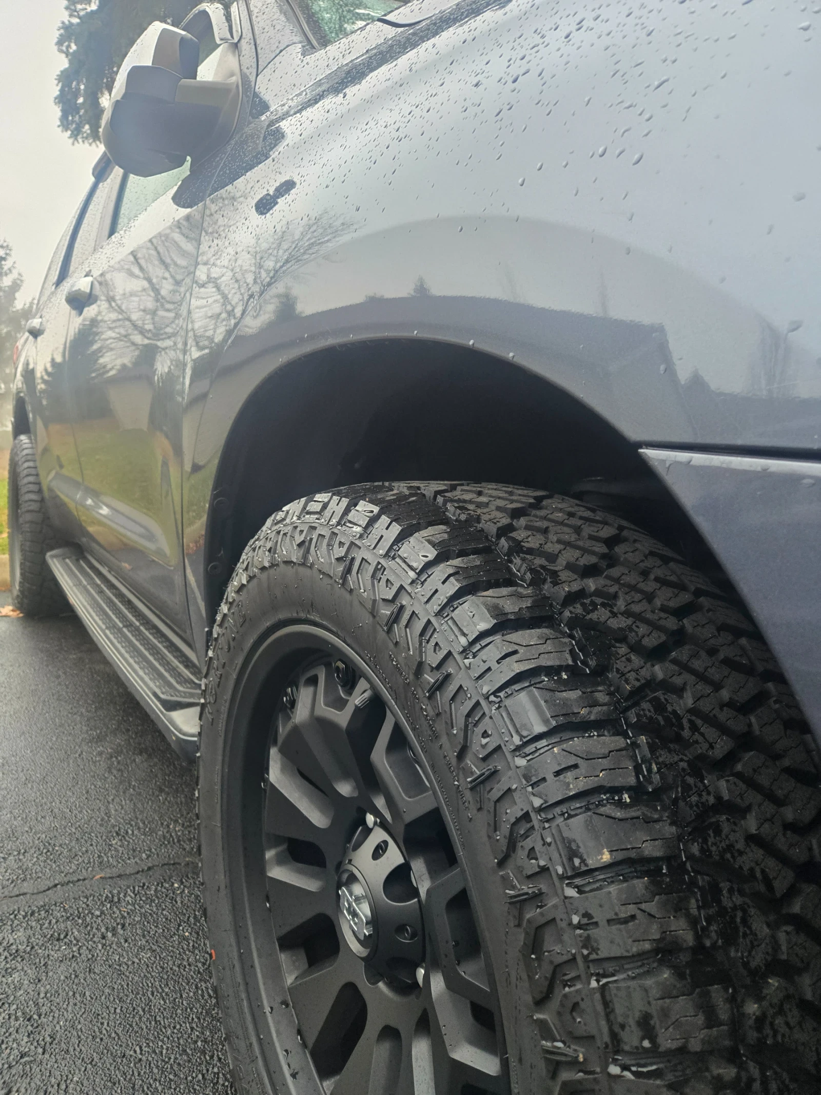 Toyota Sequoia PLATINUM * 5.7* 4?4*  | Mobile.bg � ����������� 5