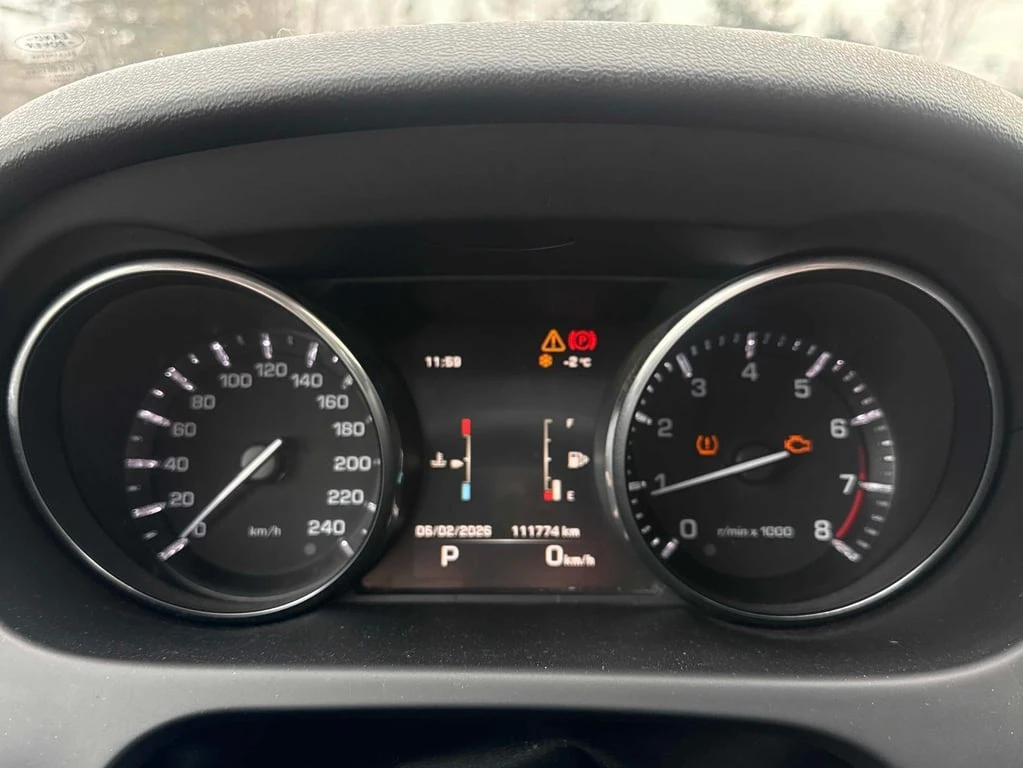 Land Rover Discovery Sport * SE * CARFAX * БЕЗ ПЪРВОНАЧАЛНА ВНОСКА - изображение 8