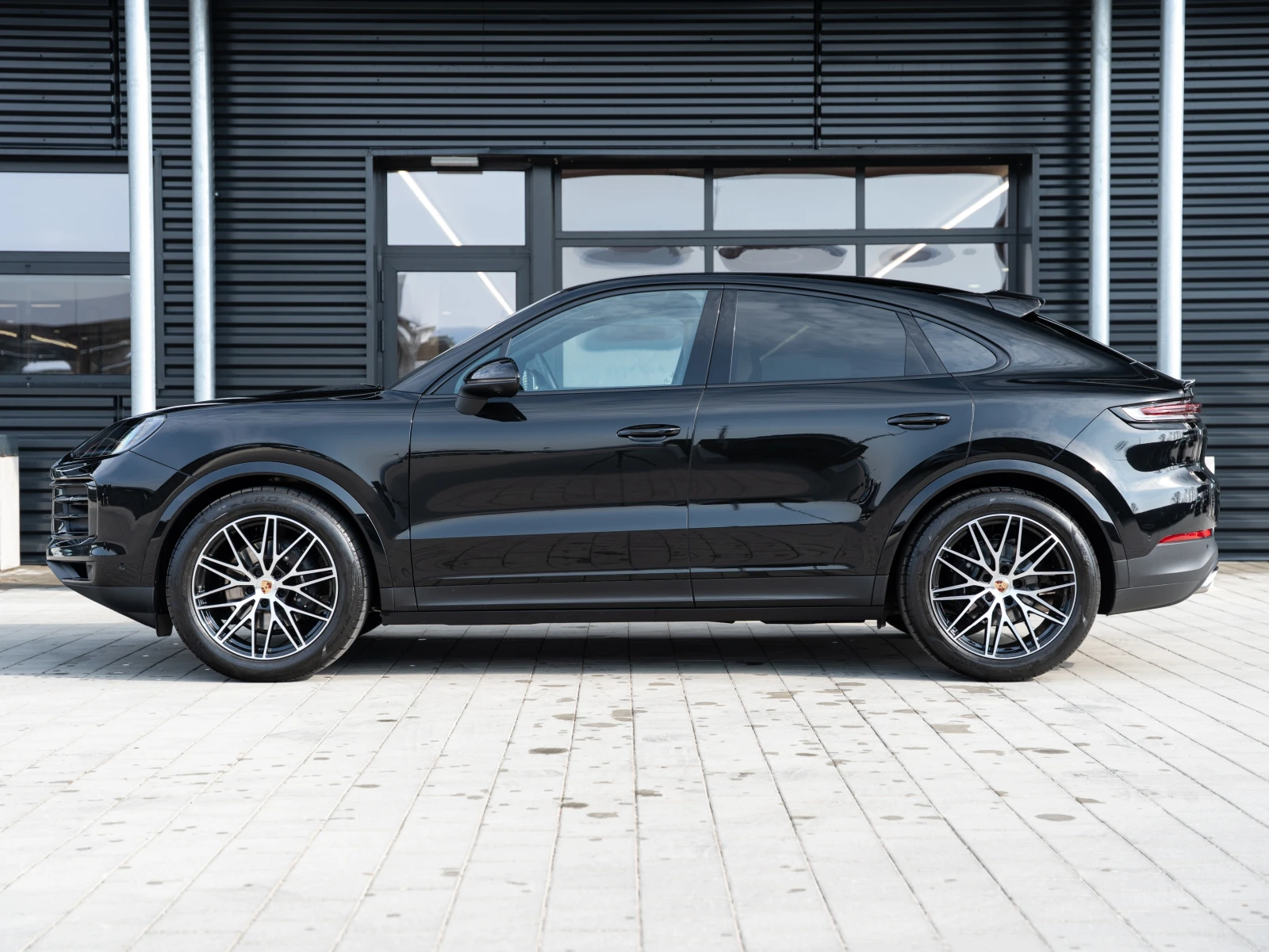 Porsche Cayenne Coupe, снимка 2 - Автомобили и джипове - 53878663