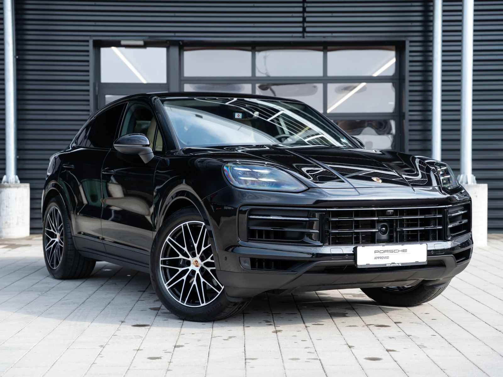 Porsche Cayenne Coupe, снимка 4 - Автомобили и джипове - 53878663