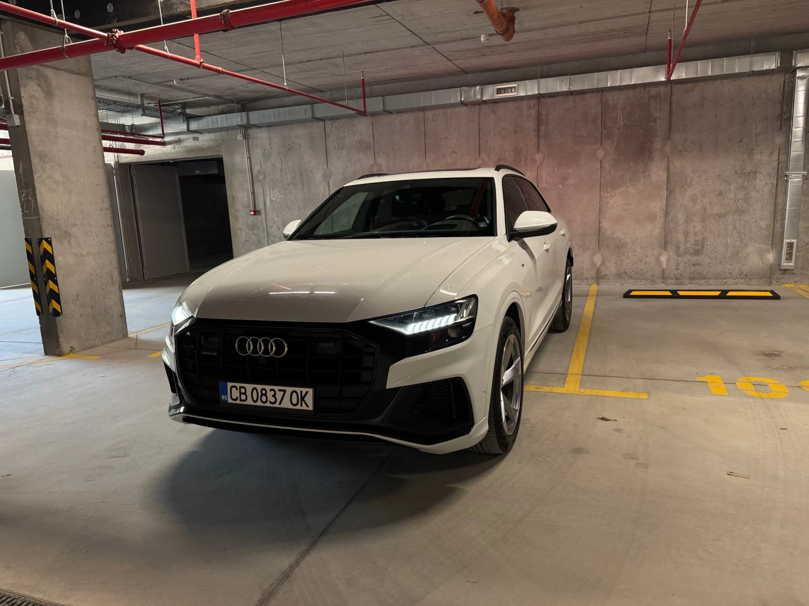 Audi Q8 55 TFSI от Ауди представителство с гаранция, снимка 2 - Автомобили и джипове - 54171483