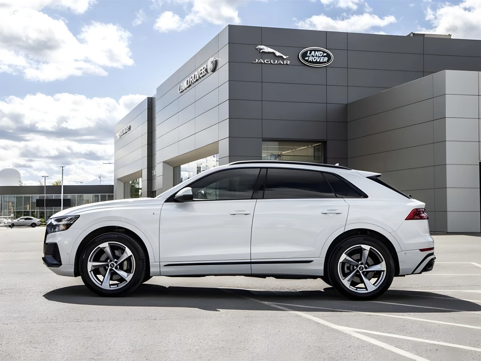 Audi Q8 55 tfsi �� ���� � 1 ������ �������� | Mobile.bg � ����������� 4