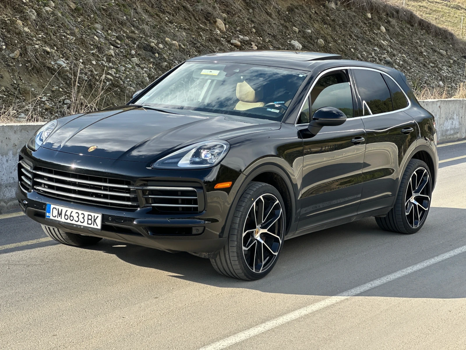 Porsche Cayenne, снимка 2 - Автомобили и джипове - 54195136