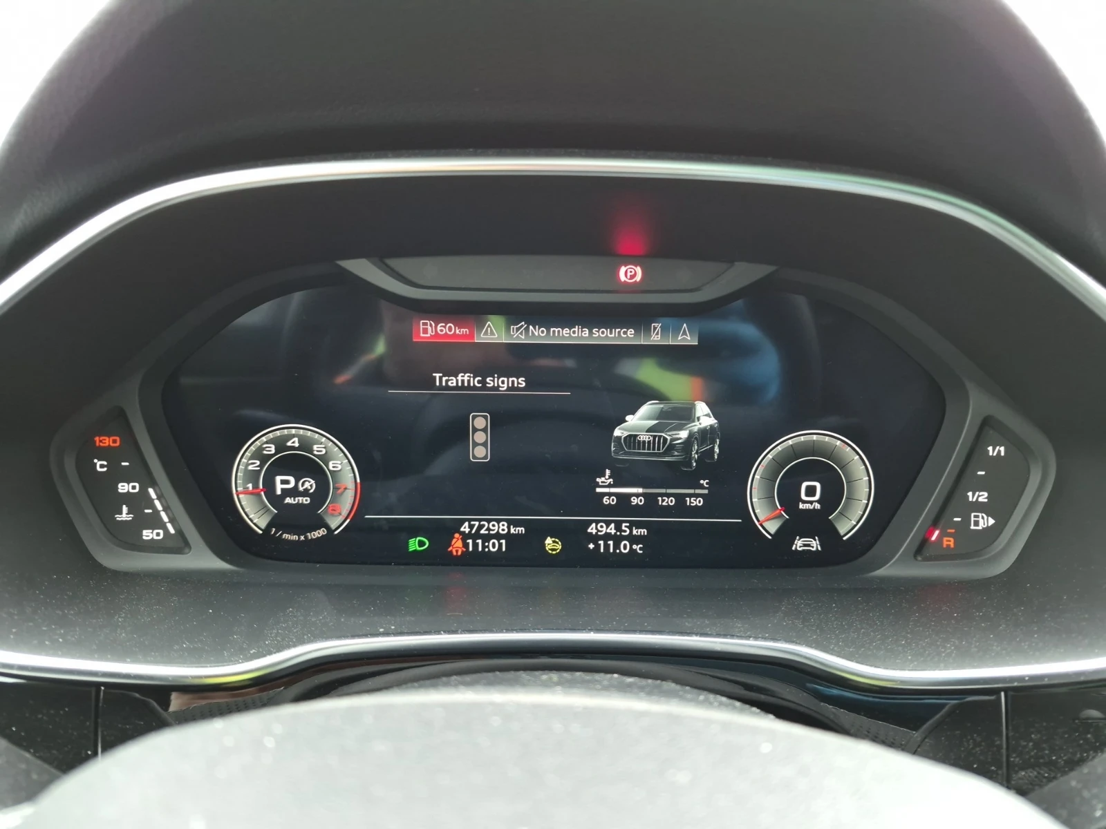 Audi Q3 Technik * * CARFAX * * АВТО КРЕДИТ * * , снимка 11 - Автомобили и джипове - 54360867