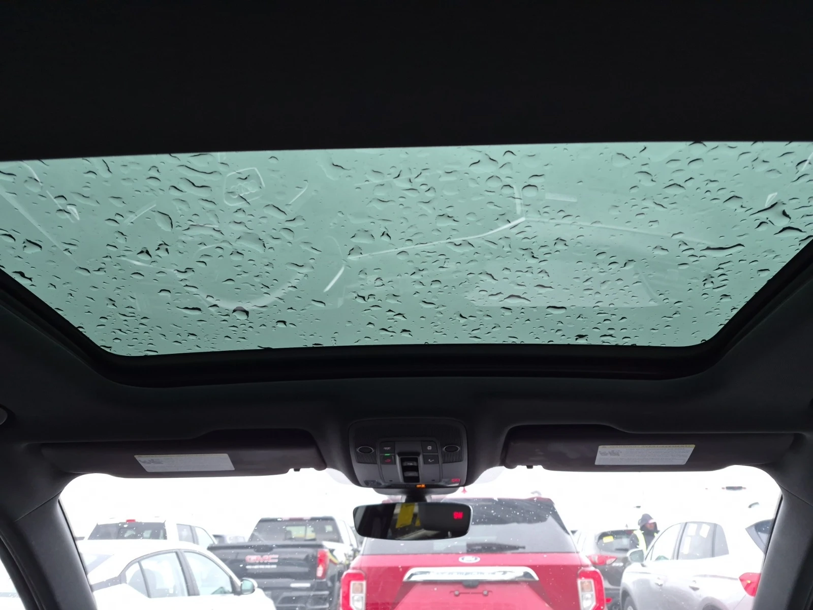 Audi Q3 Technik * * CARFAX * * АВТО КРЕДИТ * * , снимка 14 - Автомобили и джипове - 54360867