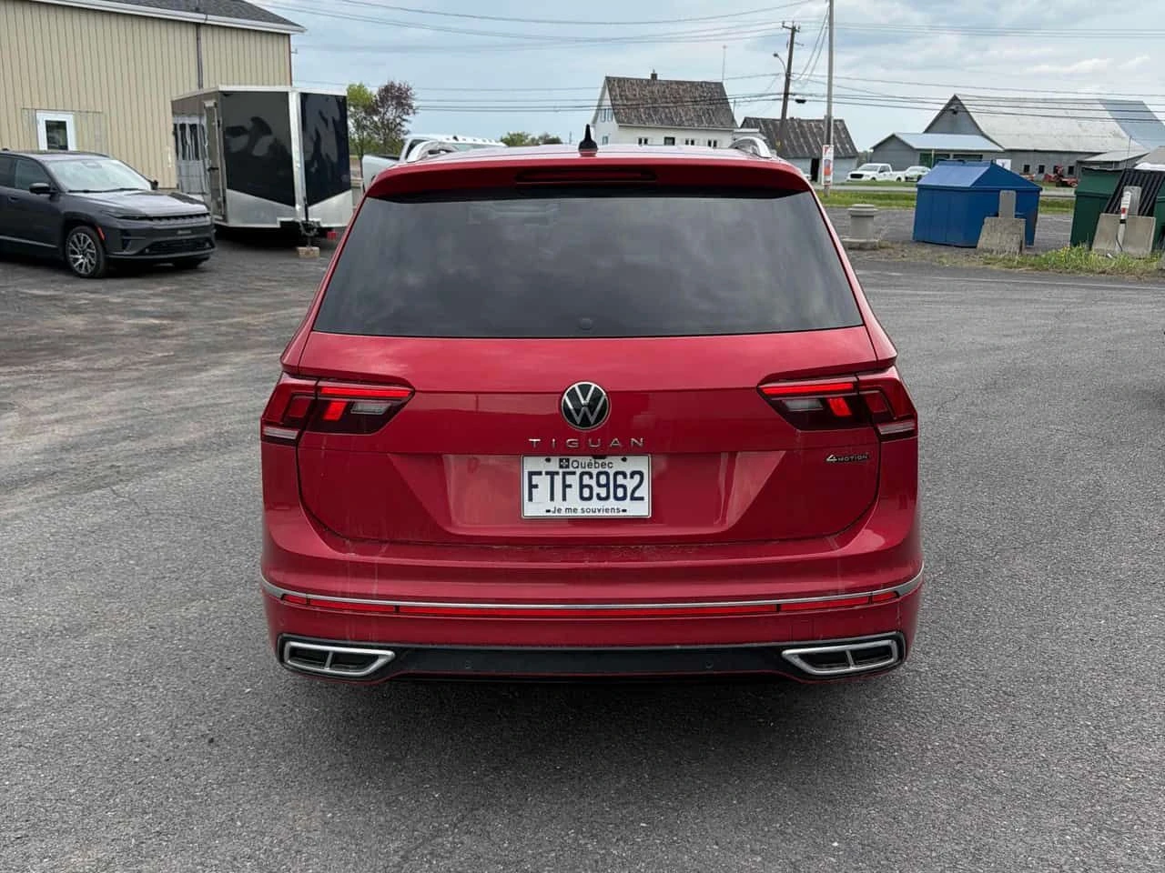 VW Tiguan Highline R Line / 360 / DIS / FENDER / ОБДУХВАНЕ , снимка 4 - Автомобили и джипове - 55594995