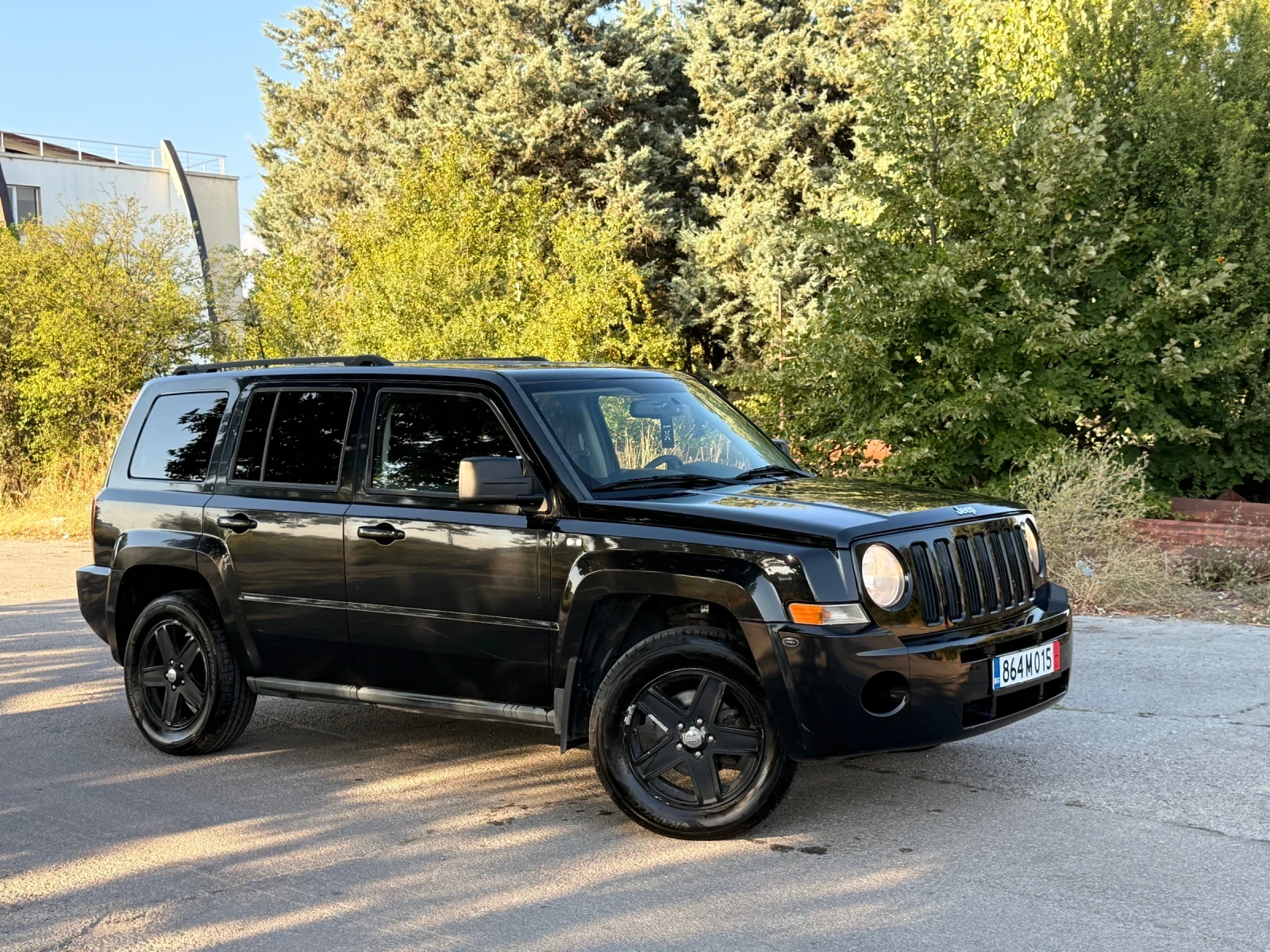 Jeep Patriot 2.4 4X4, снимка 2 - Автомобили и джипове - 55630479