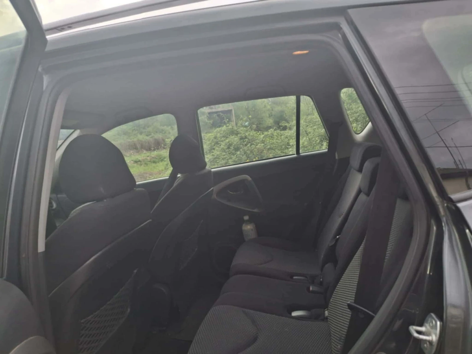 Toyota Rav4, снимка 4 - Автомобили и джипове - 56130858