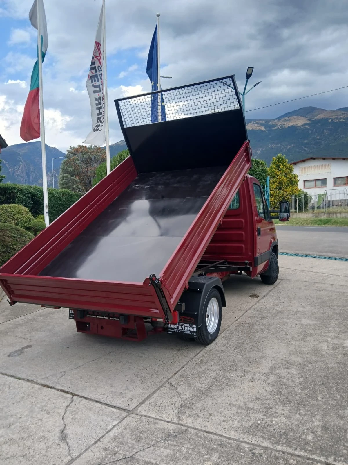 Iveco Daily 3.0HPI* 35C18* Тристранен самосвал* 3.30 метра кош, снимка 8 - Бусове и автобуси - 55791804
