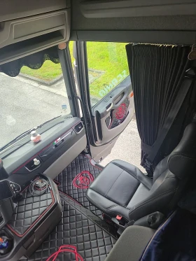 Scania R 410 LNG, снимка 11