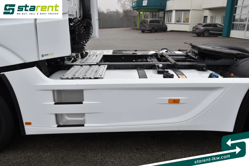 Mercedes-Benz Actros SZM26018, снимка 9 - Камиони - 53430167