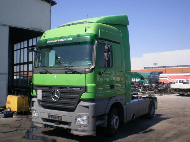 Mercedes-Benz 1844 Actros euro5, снимка 1 - Камиони - 2489340