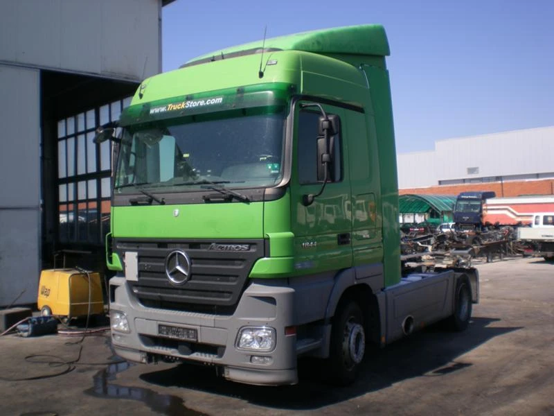 Mercedes-Benz 1844 Actros euro5, снимка 2 - Камиони - 2489340