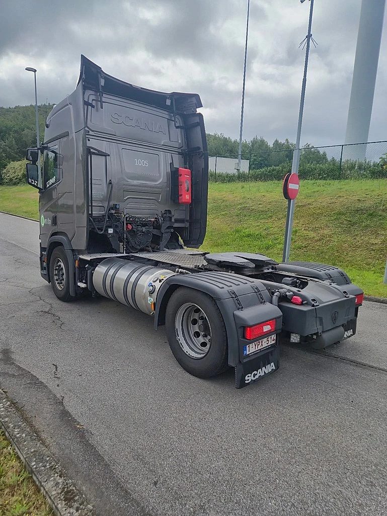 Scania R 410 LNG, снимка 4 - Камиони - 54984757
