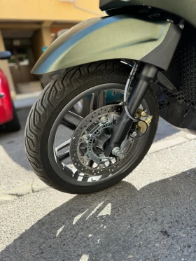 Piaggio Beverly 300, снимка 15