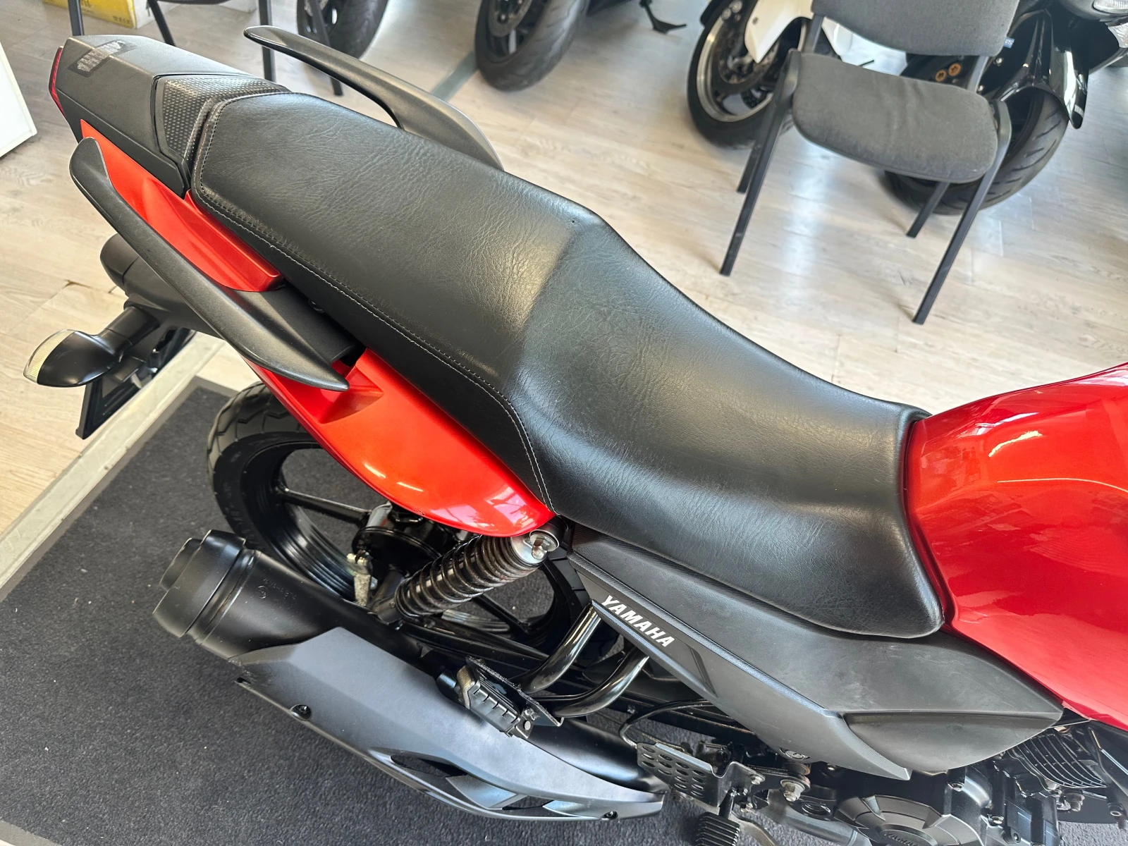 Yamaha YBR YS125i 07.2018г., снимка 4 - Мотоциклети и мототехника - 54699900