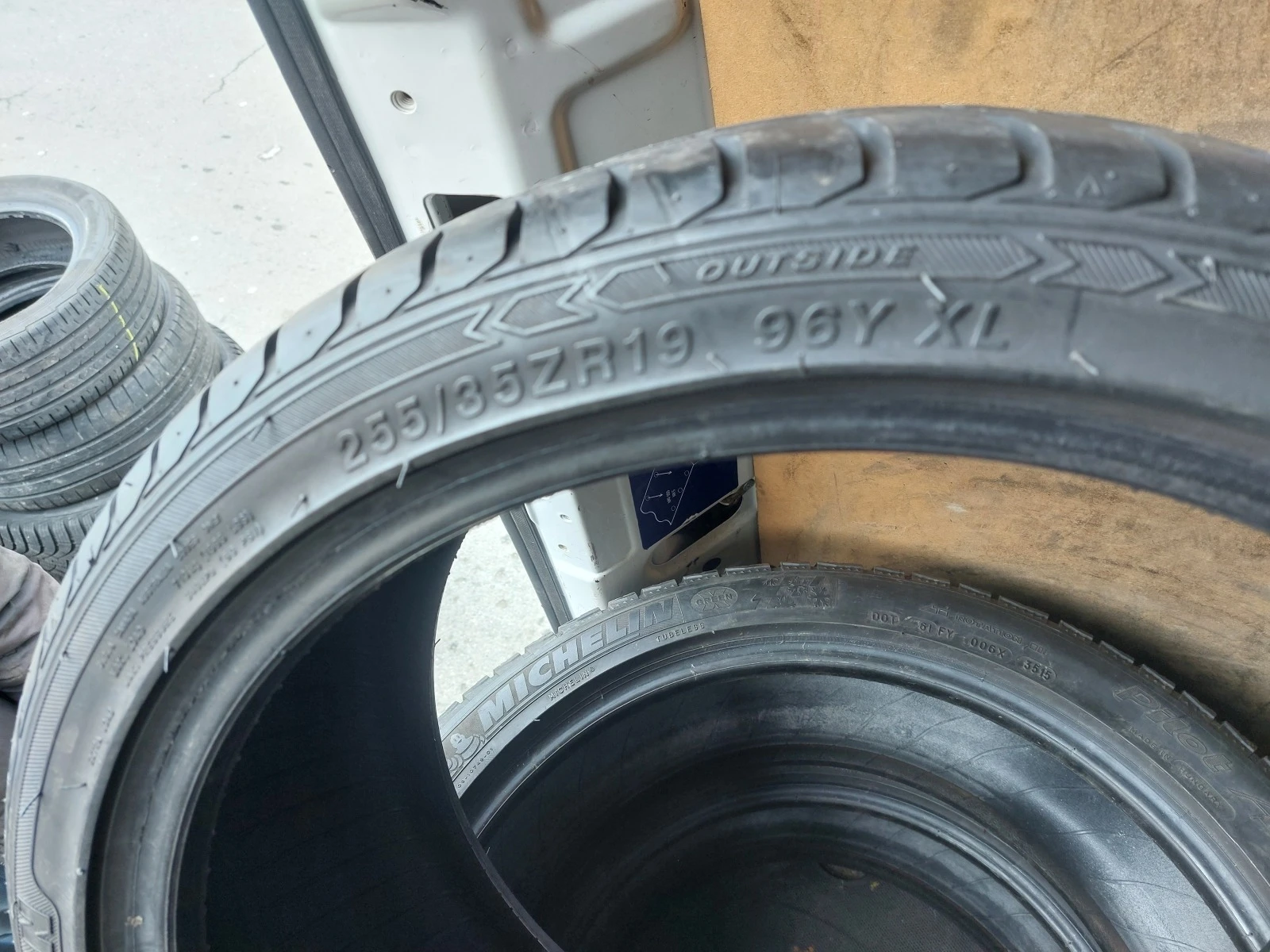 ���� 255/35R19 | Mobile.bg � ����������� 8
