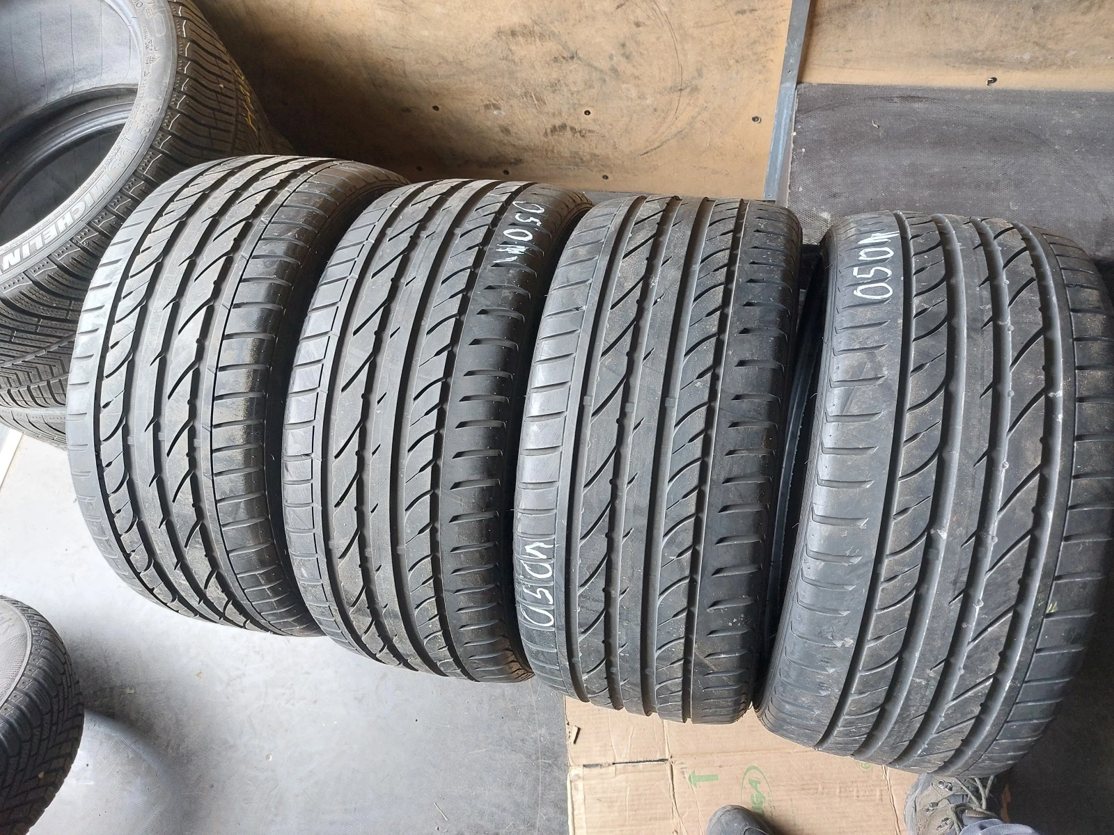 ���� 255/35R19 | Mobile.bg � ����������� 1