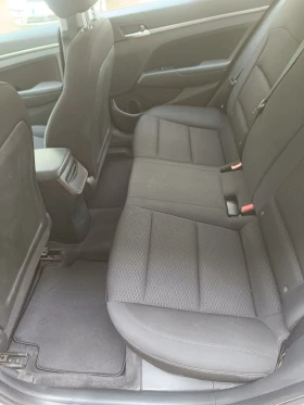 Hyundai Elantra, снимка 7