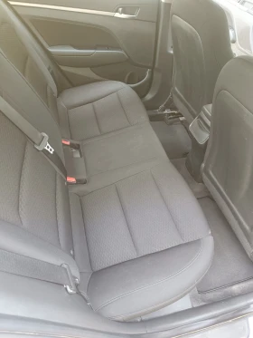 Hyundai Elantra, снимка 8