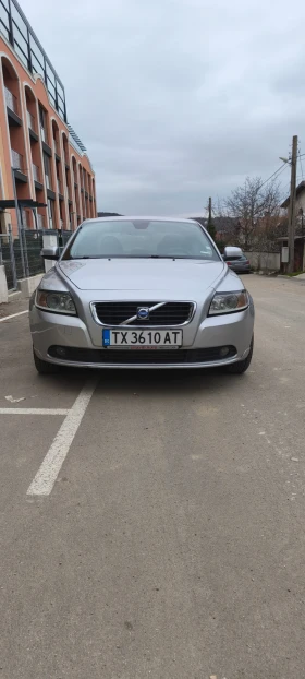 Volvo S40 2.0 D, снимка 2