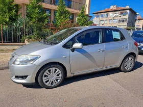 Toyota Auris 1.4 i 16V VVT-i, снимка 1 — Bazar.bg Toyota Auris 1.4 i 16V VVT-i, снимка 1