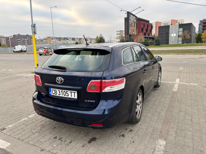 Toyota Avensis 2.0 D-4D, снимка 7 - Автомобили и джипове - 47909497