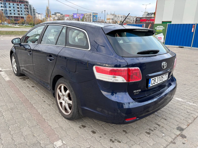 Toyota Avensis 2.0 D-4D, снимка 8 - Автомобили и джипове - 47909497