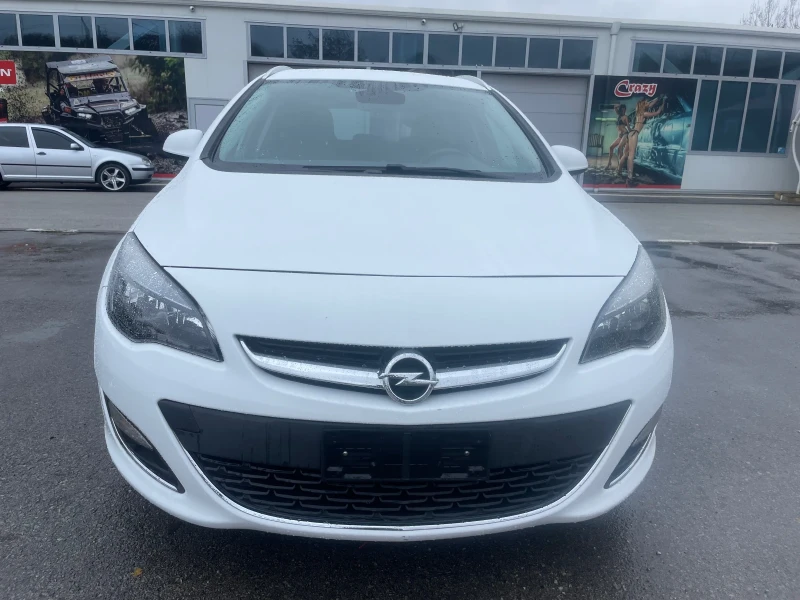 Opel Astra 1.4 GPL 140кс COSMO, снимка 2 - Автомобили и джипове - 47945254