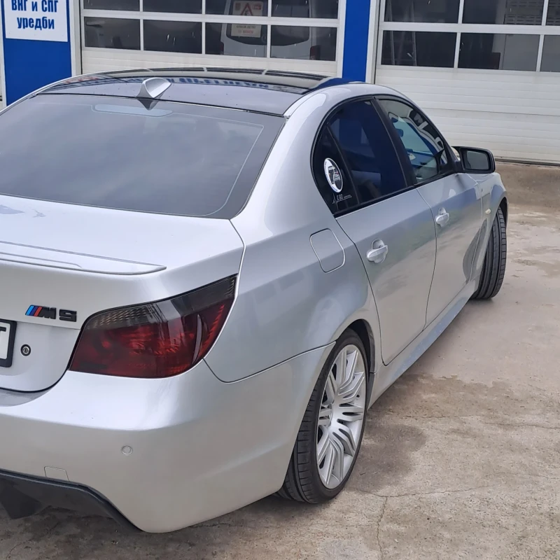 BMW 530, снимка 14 - Автомобили и джипове - 48133533