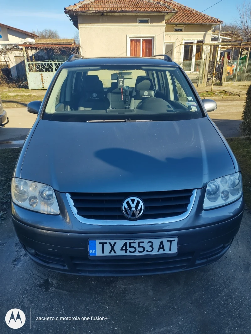 VW Touran, снимка 1 - Автомобили и джипове - 48571568