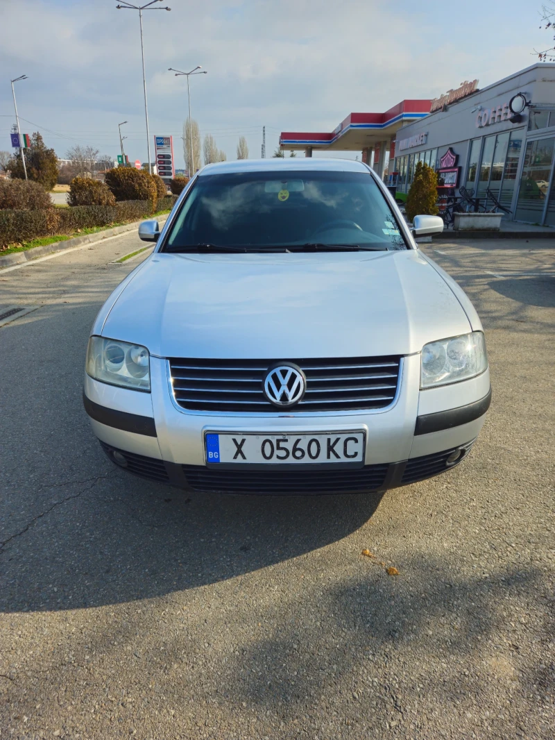 VW Passat, снимка 1 - Автомобили и джипове - 48953157