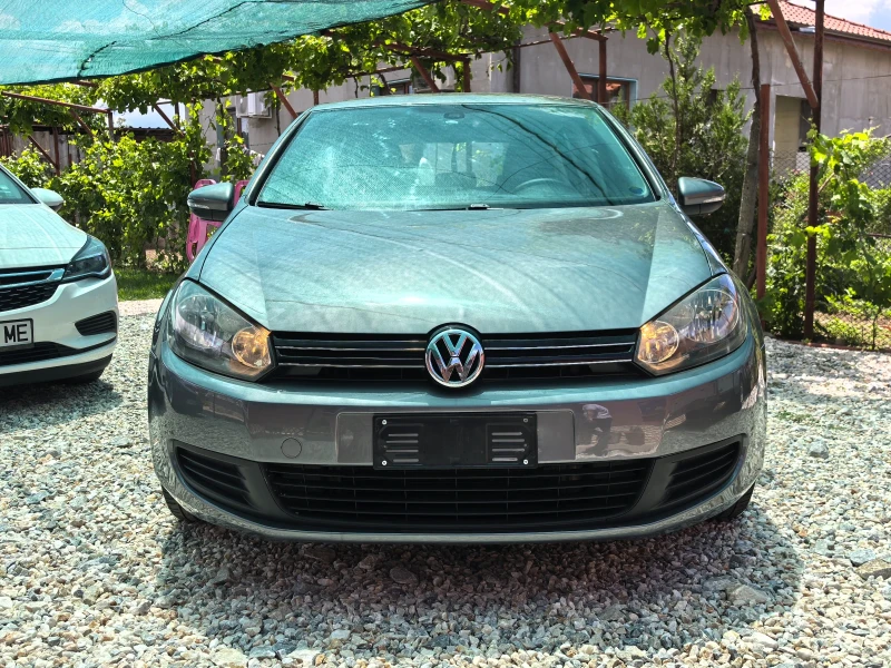 VW Golf 1.6 102кс, снимка 5 - Автомобили и джипове - 52581990