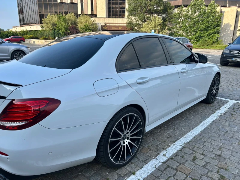 Mercedes-Benz E 220 9G TRONIC - ЛИЗИНГ, снимка 4 - Автомобили и джипове - 52486446