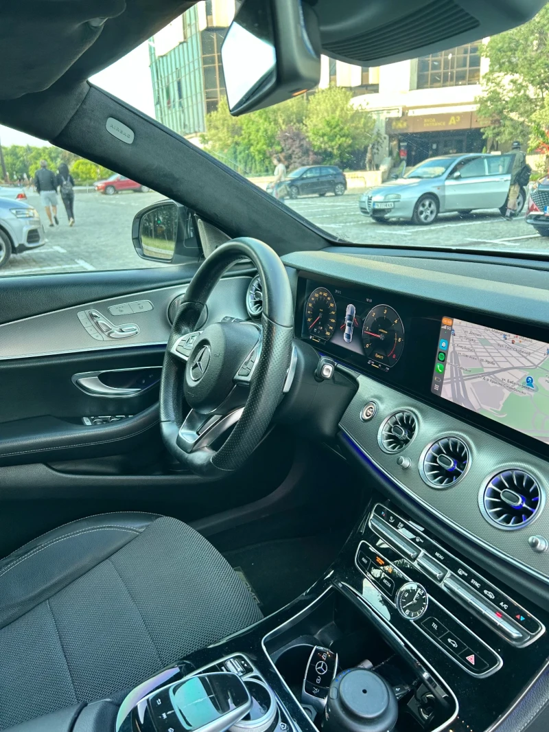 Mercedes-Benz E 220 9G TRONIC - ЛИЗИНГ, снимка 10 - Автомобили и джипове - 52486446