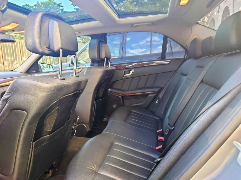 Mercedes-Benz E 350 4matic/7g/distronic/keyless/airmatic/обдухване, снимка 9 - Автомобили и джипове - 52738826