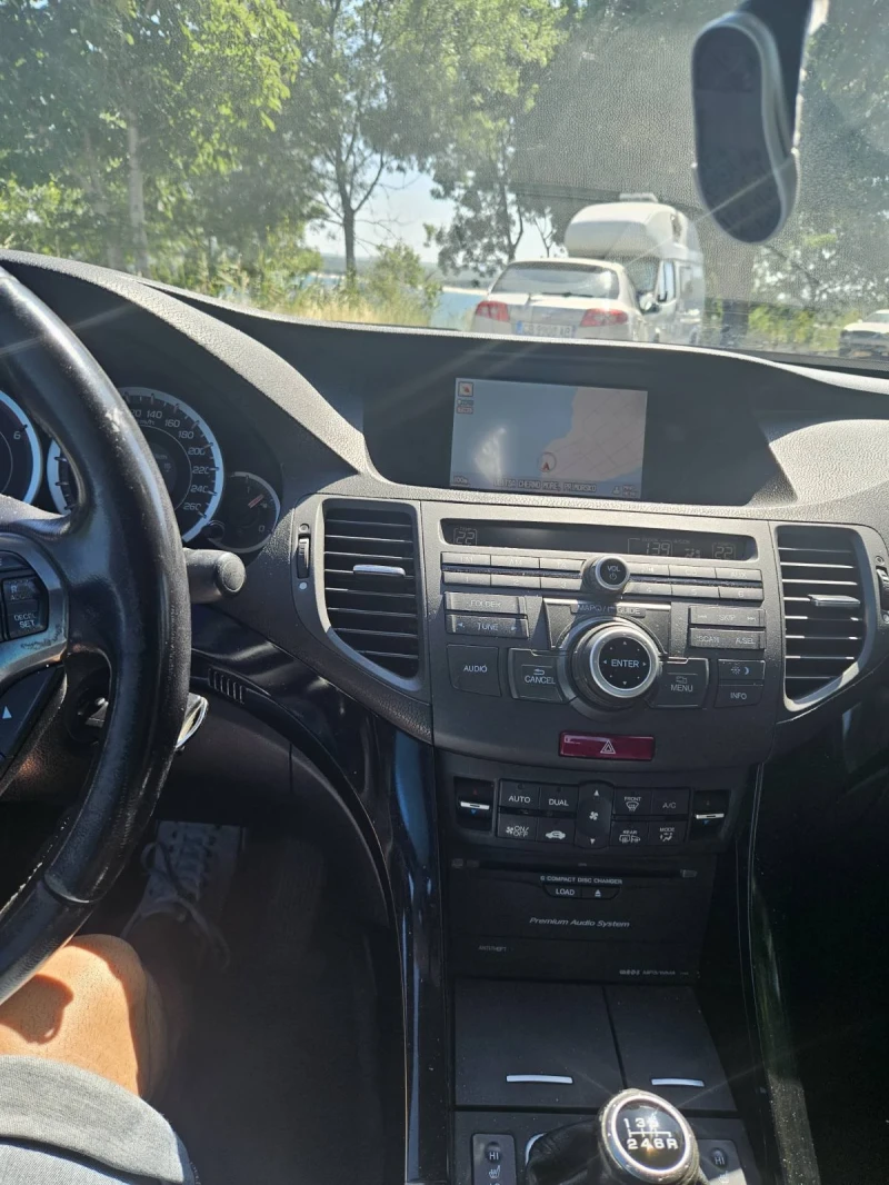 Honda Accord, снимка 9 - Автомобили и джипове - 51290701