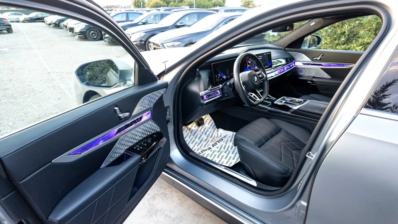 BMW 740 D XDRIVE MEGA FULL M PACK ГАРАНЦИОННА ЛИЗИНГ 100%, снимка 11 - Автомобили и джипове - 51527646