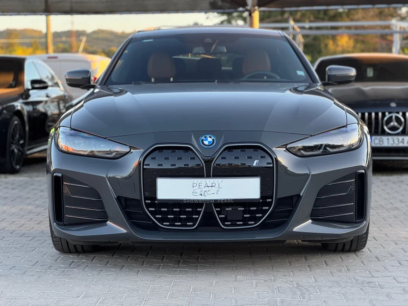 BMW i4 eDrive40 Gran Coupe M Sport Гаранция, снимка 2 - Автомобили и джипове - 51812865