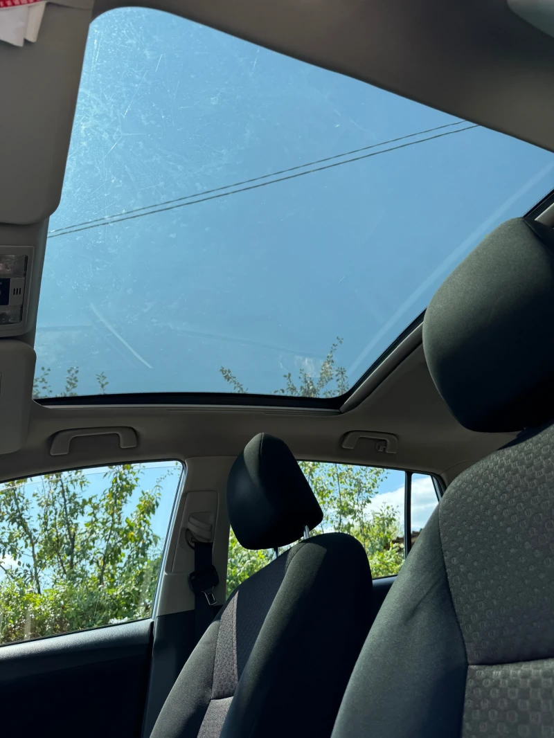 Toyota Verso 2.0 D4D , снимка 9 - Автомобили и джипове - 52463767