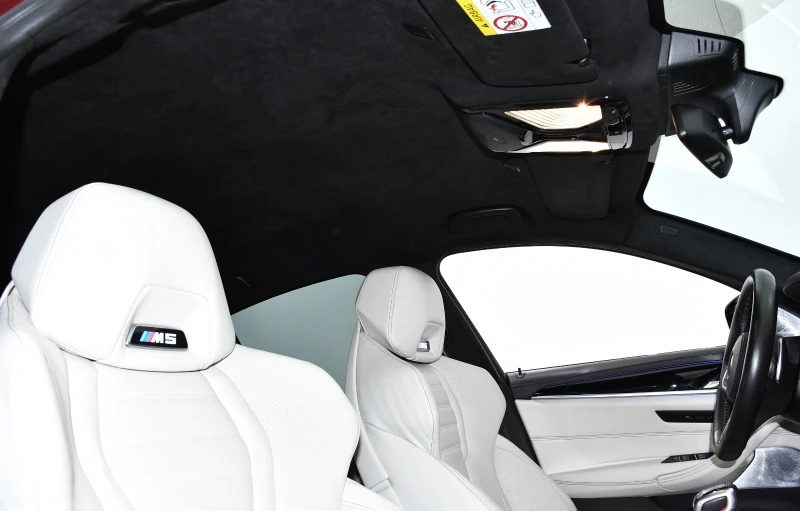 BMW M5 4.4 xDrive First Edition, снимка 6 - Автомобили и джипове - 52524252