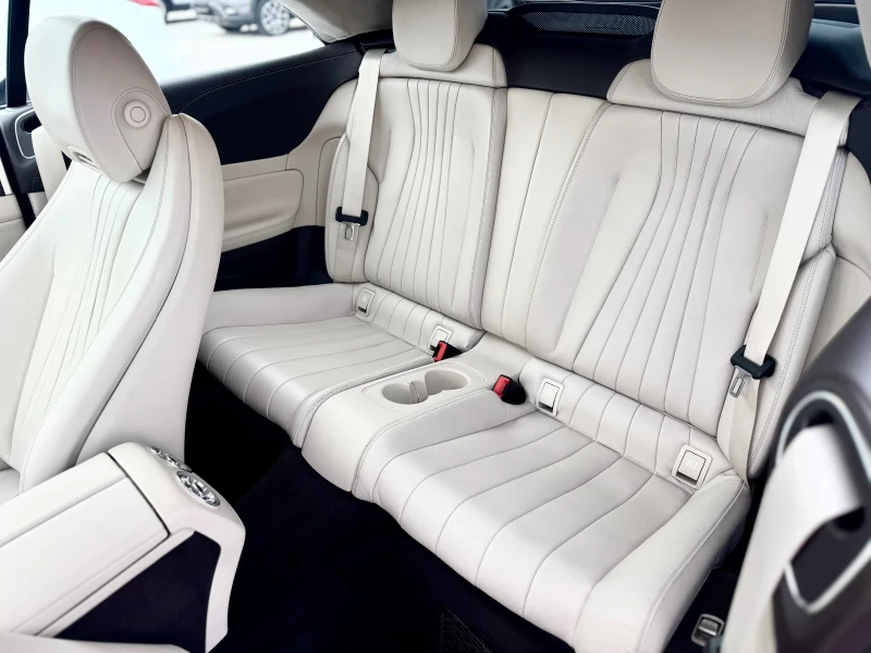 Mercedes-Benz E 220 AMG premium, снимка 10 - Автомобили и джипове - 53453083