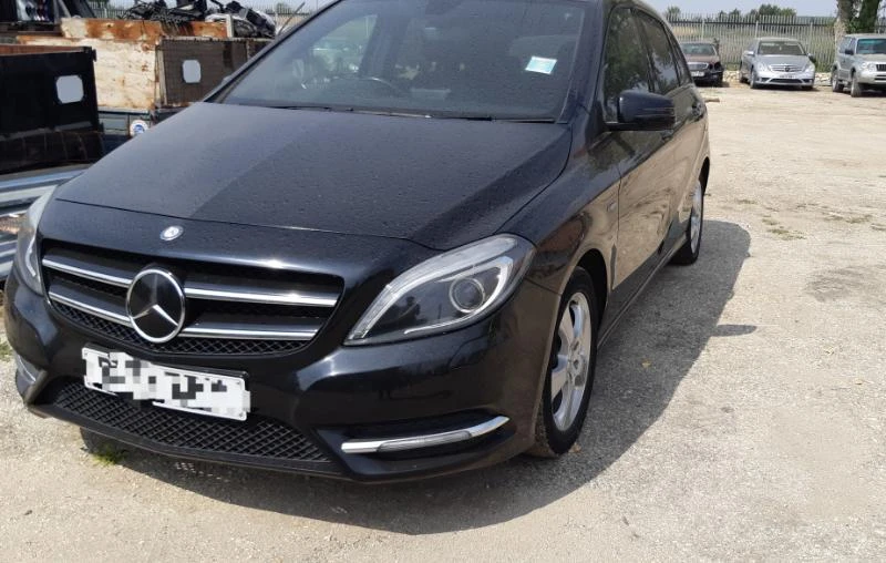 Mercedes-Benz B 160, снимка 1 - Автомобили и джипове - 24040846