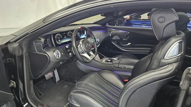 Mercedes-Benz S 63 AMG 4MATIC COUPE / BURMESTER / 360 / HUD / DISTRONIC, снимка 7 - Автомобили и джипове - 54647129