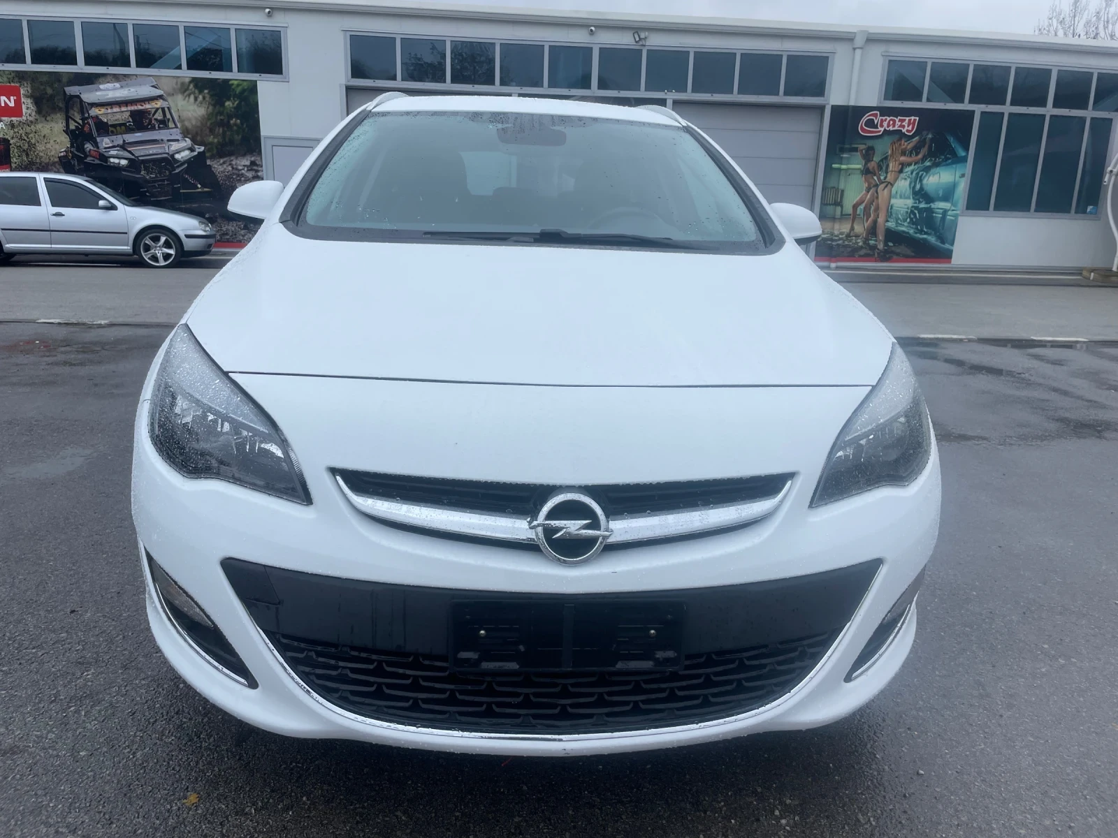 Opel Astra 1.4 GPL 140кс COSMO - изображение 2