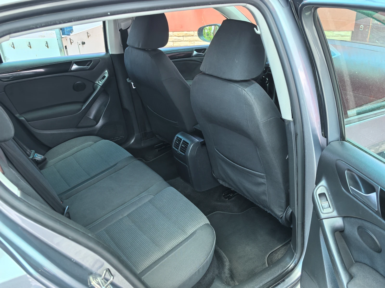 VW Golf 1.6 102�� | Mobile.bg � ����������� 13