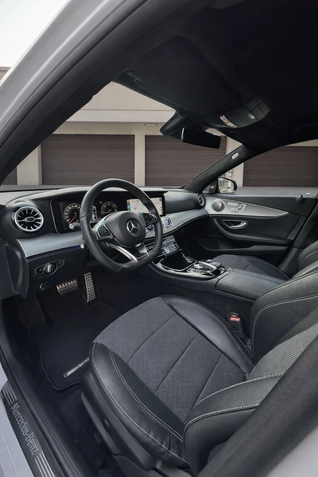 Mercedes-Benz E 220 9G TRONIC - - изображение 7