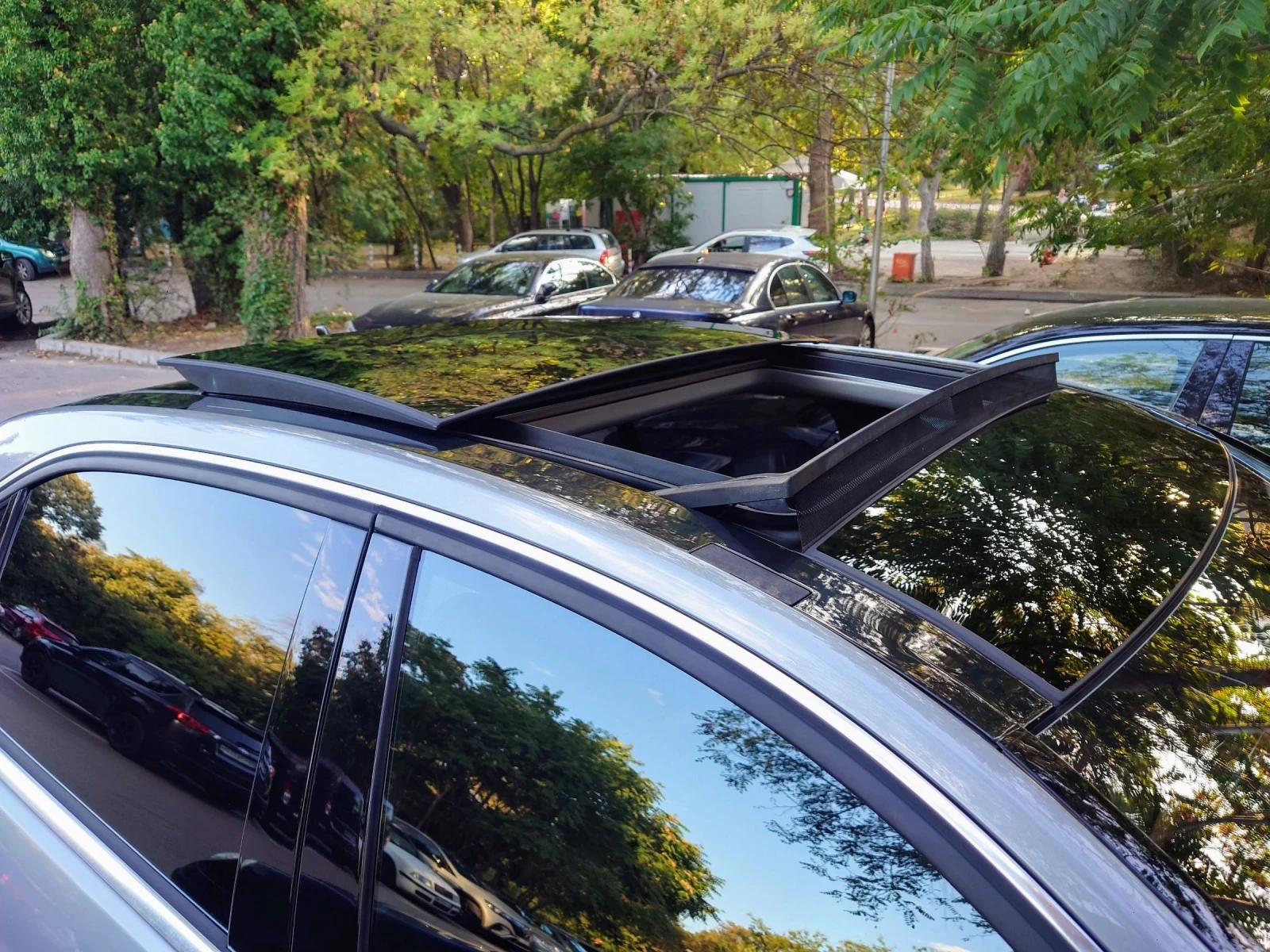 Mercedes-Benz E 350 4matic/7g/distronic/keyless/airmatic/��������� | Mobile.bg � ����������� 13