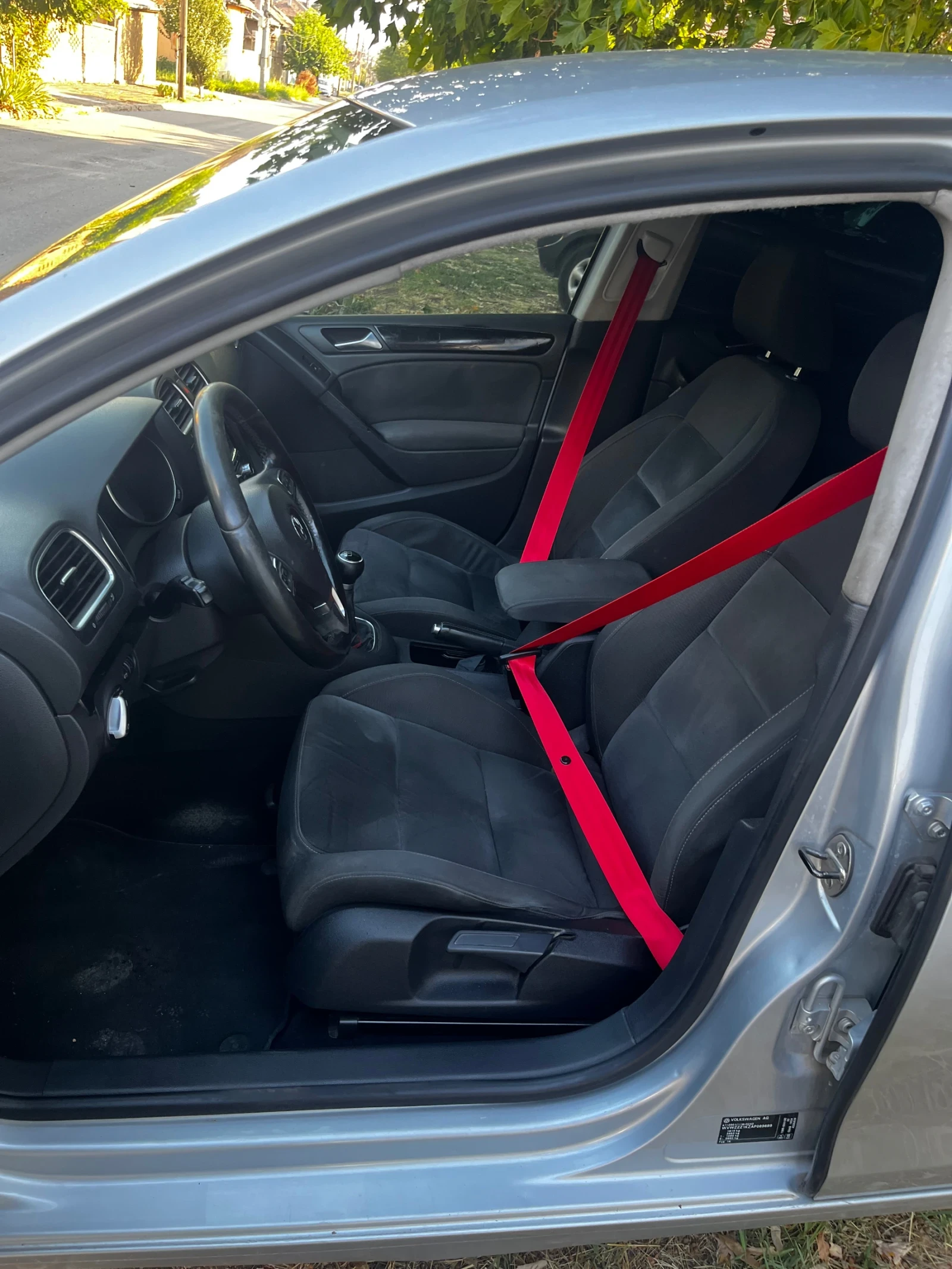 VW Golf 2.0 140 - изображение 7