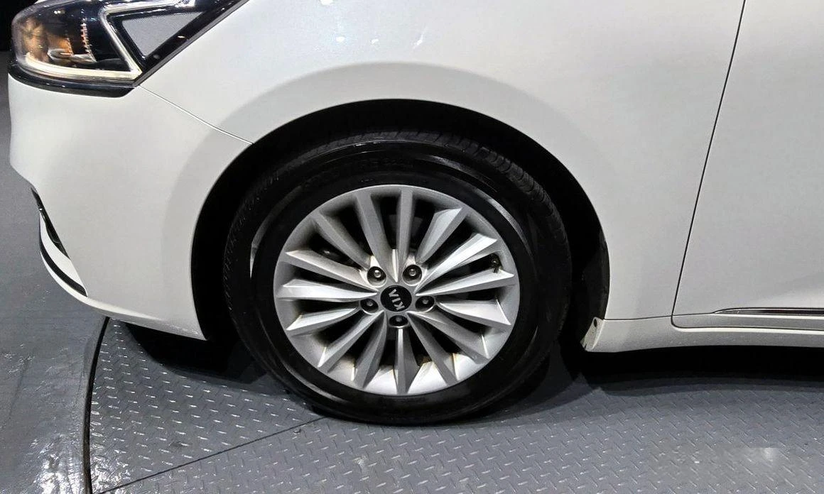 Kia K7 3.0 LPI Luxury  - изображение 5